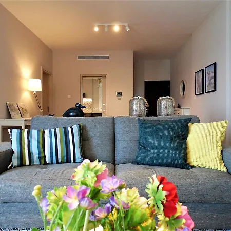 2b Delux Beachfront Pool Apt - Londa Beach Limassol