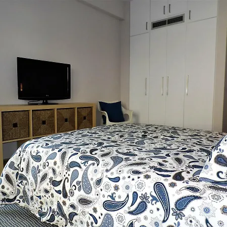 Apartment 2b Delux Beachfront Pool Apt - Londa Beach Limassol
